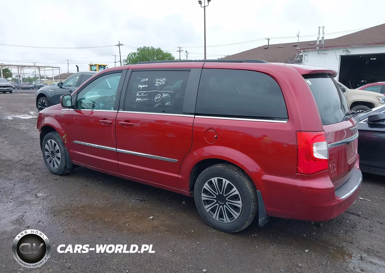 2014 Chrysler Town & Country Touring VIN:2C4RC1BG6ER138637 - 3
