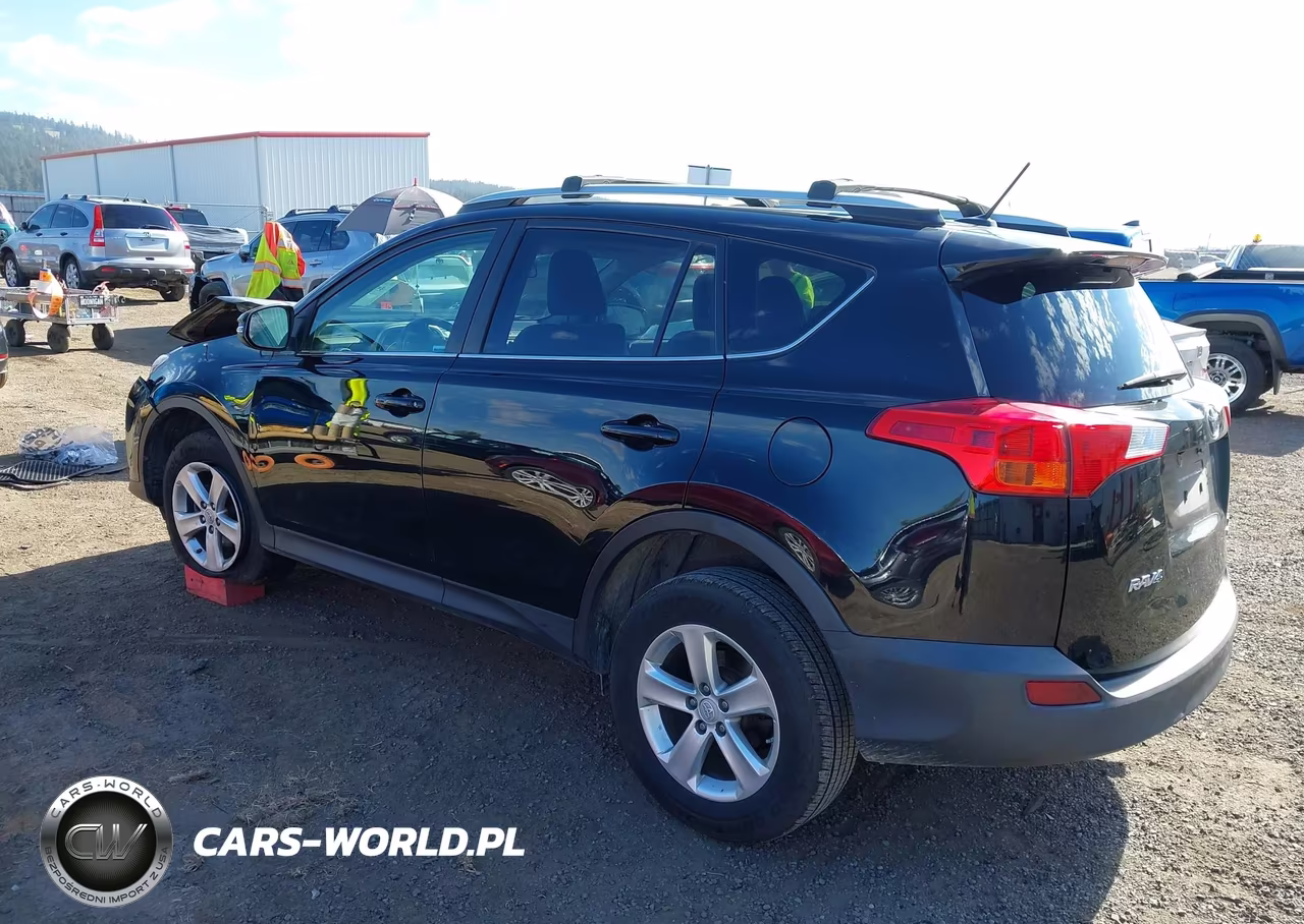 2013 Toyota Rav4 Xle VIN:2T3RFREV8DW048006 - 3