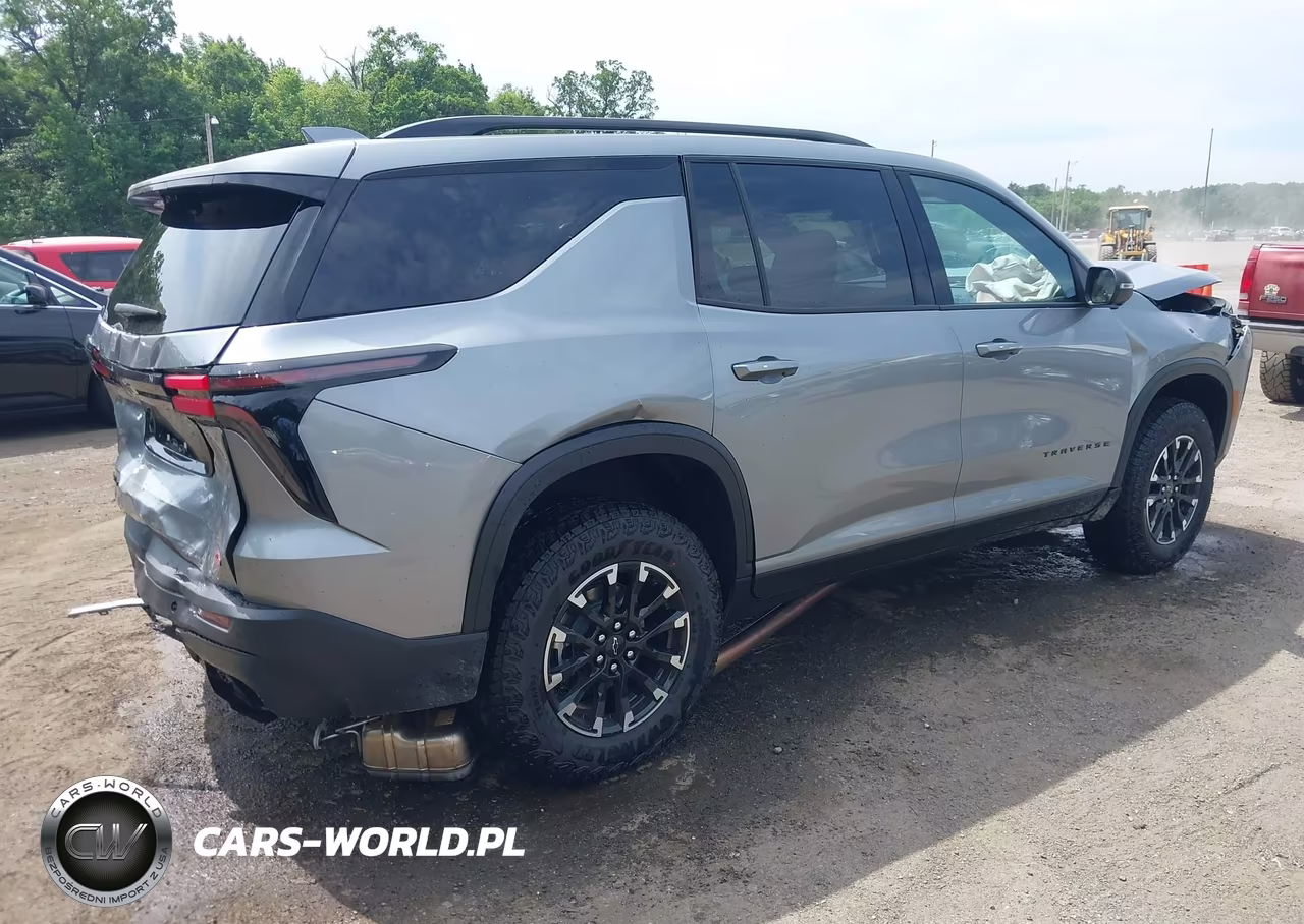2026 Chevrolet Traverse Awd Z71 VIN:1GNEVJKS6TJ360245 - 4