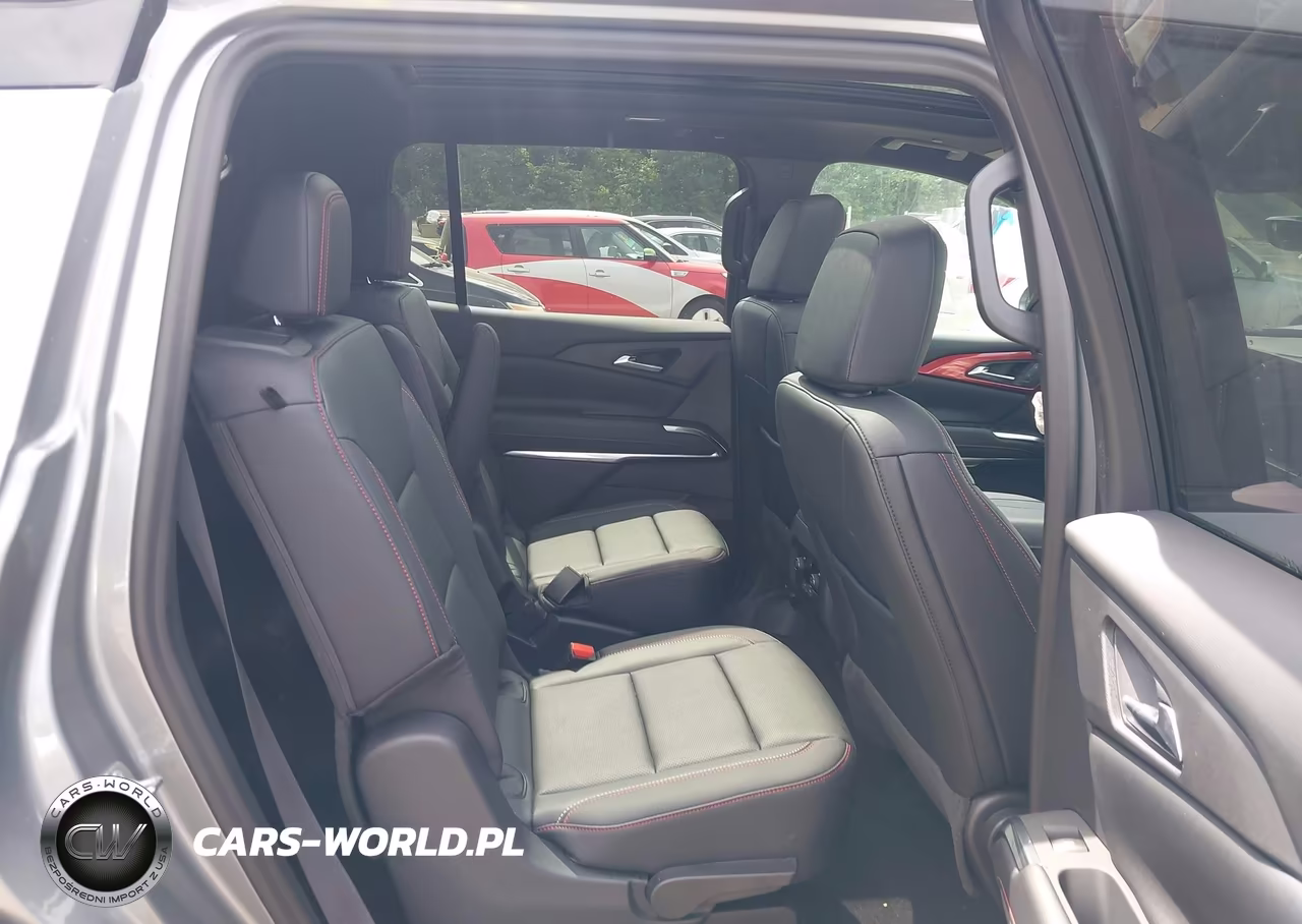 2026 Chevrolet Traverse Awd Z71 VIN:1GNEVJKS6TJ360245 - 8
