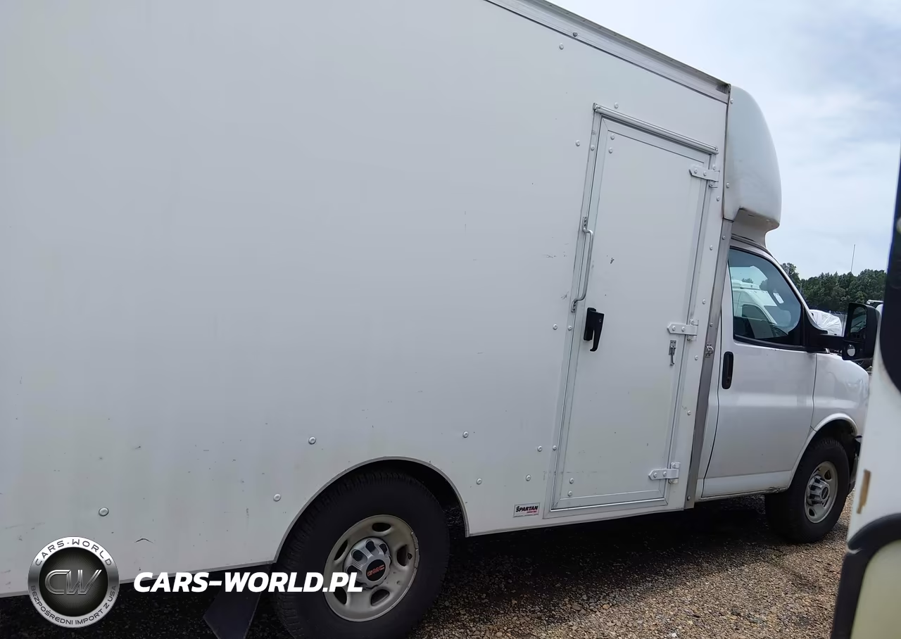 2022 GMC Savana Cutaway Work Van VIN:1GD07RF72N1231144 - 17