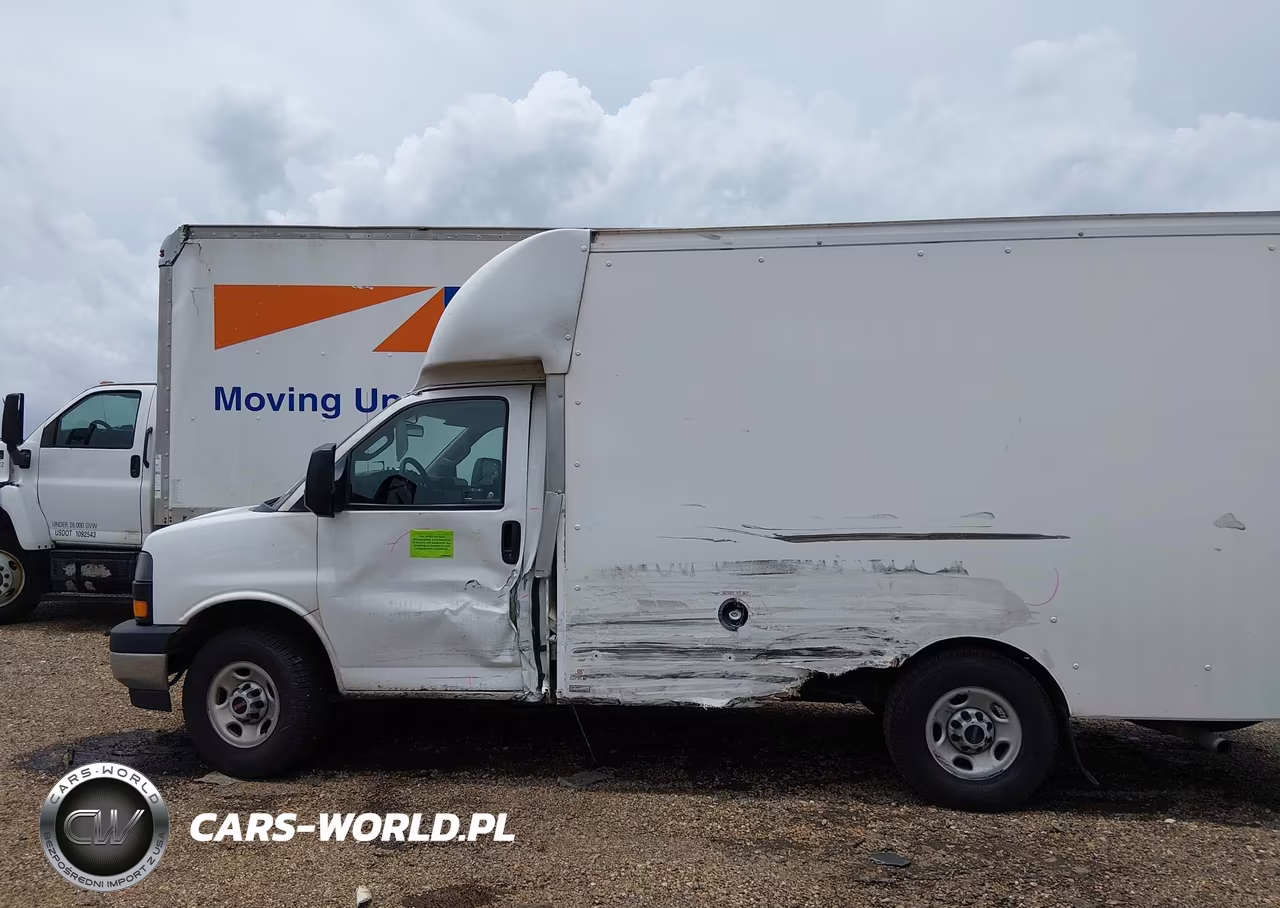 2022 GMC Savana Cutaway Work Van VIN:1GD07RF72N1231144 - 18
