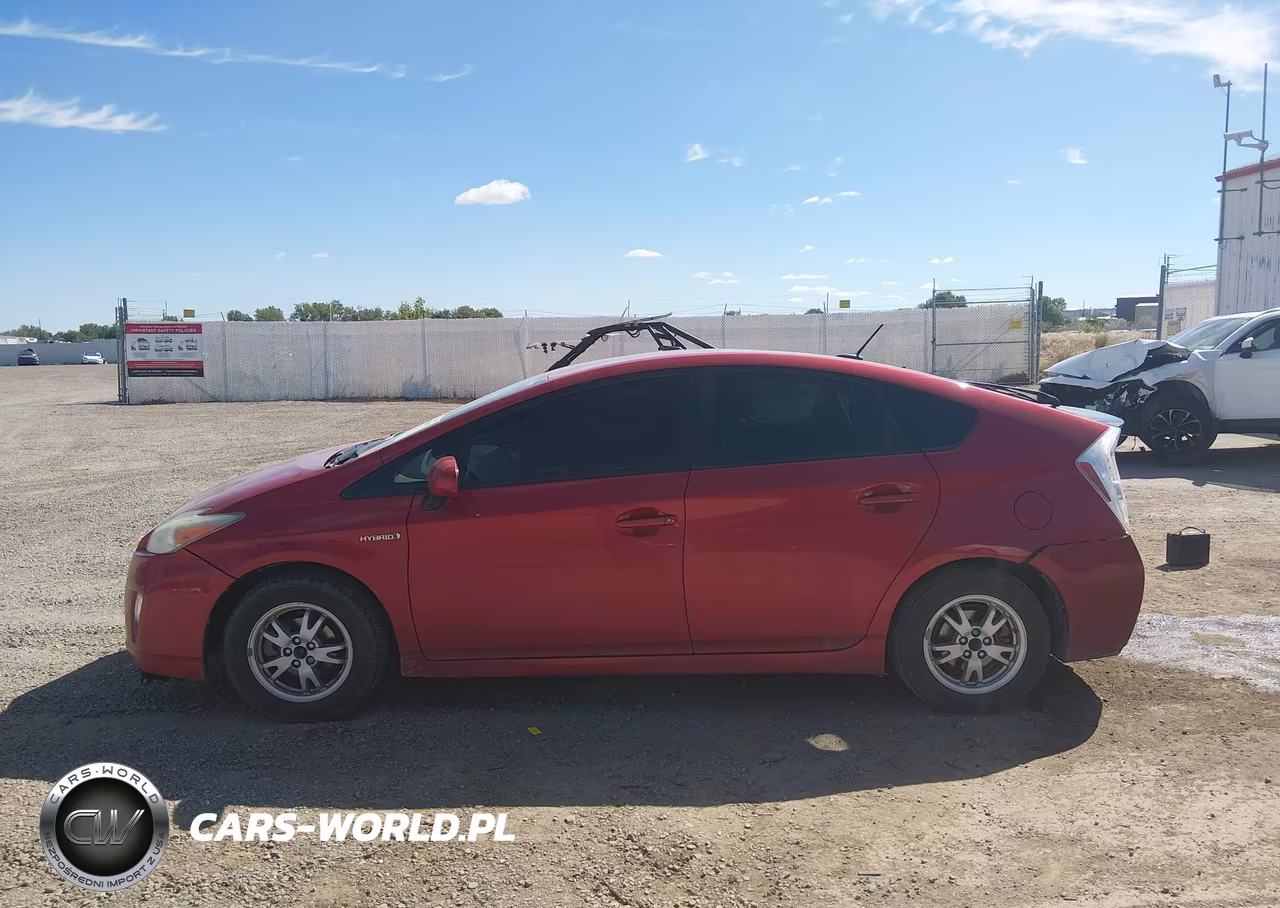 2011 Toyota Prius Three VIN:JTDKN3DU5B5328951 - 13
