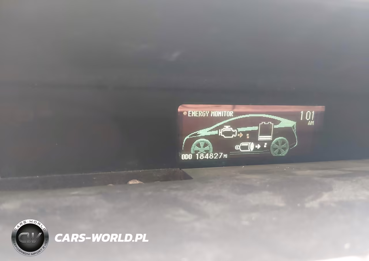 2011 Toyota Prius Three VIN:JTDKN3DU5B5328951 - 14
