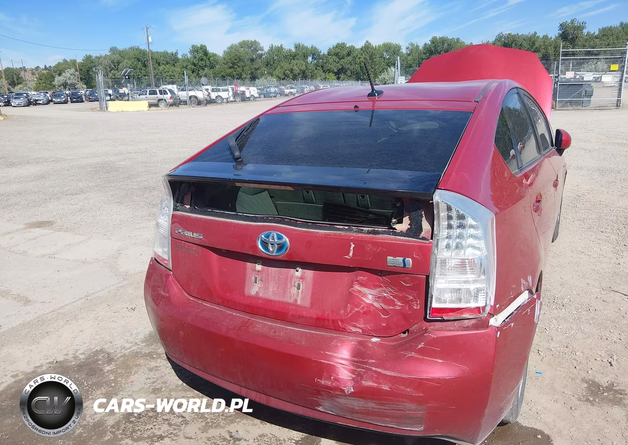 2011 Toyota Prius Three VIN:JTDKN3DU5B5328951 - 6