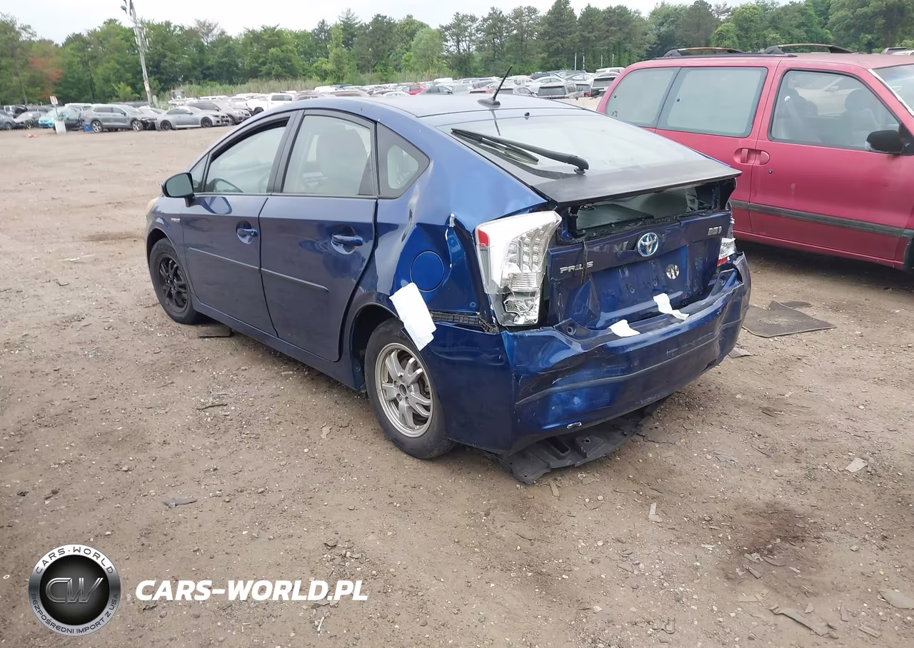 2011 Toyota Prius Two VIN:JTDKN3DU7B1376202 - 3