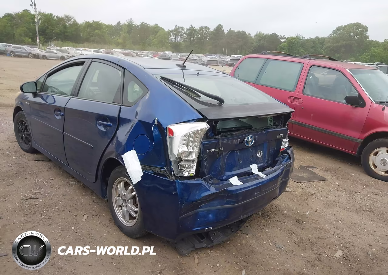 2011 Toyota Prius Two VIN:JTDKN3DU7B1376202 - 6