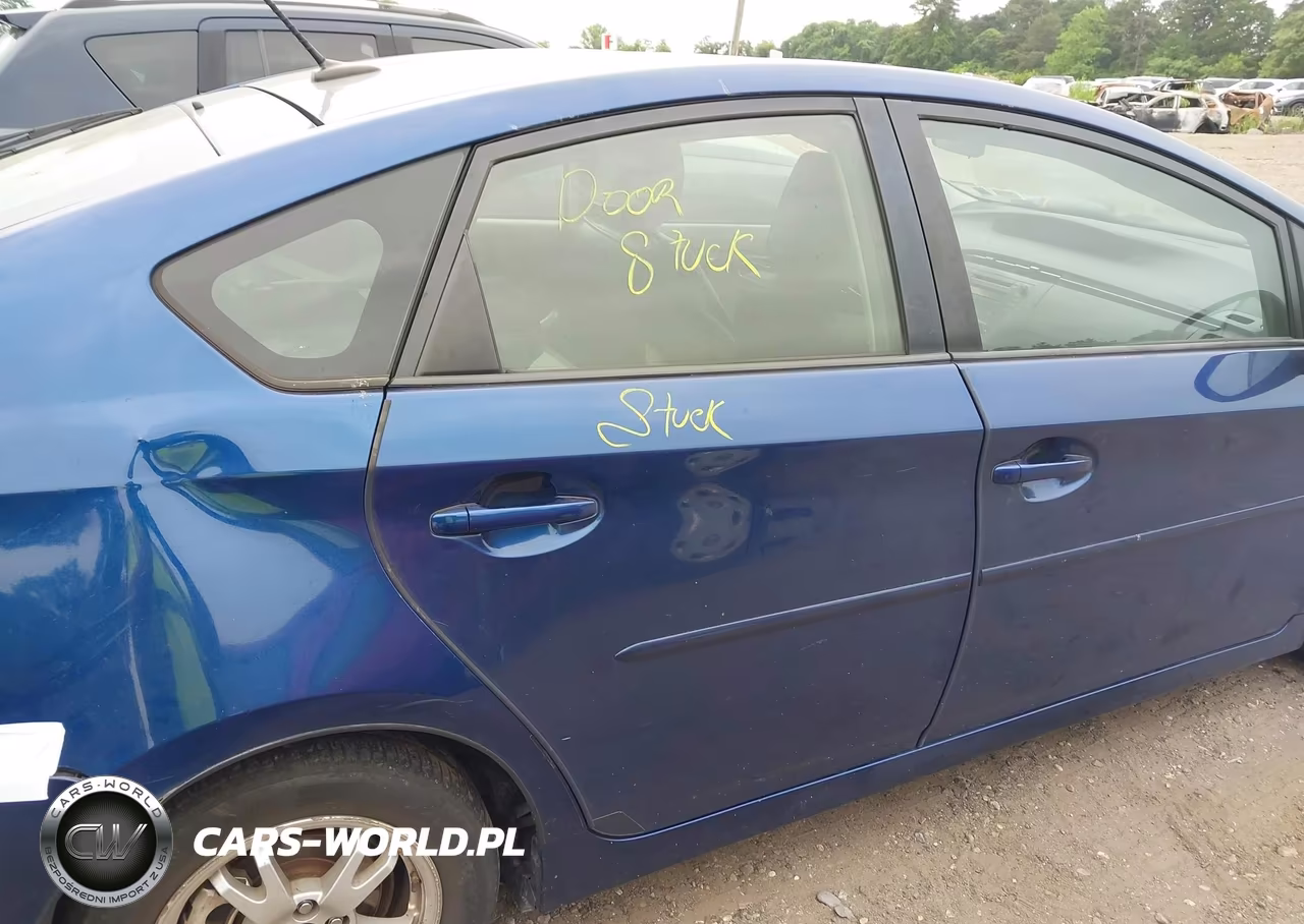2011 Toyota Prius Two VIN:JTDKN3DU7B1376202 - 8