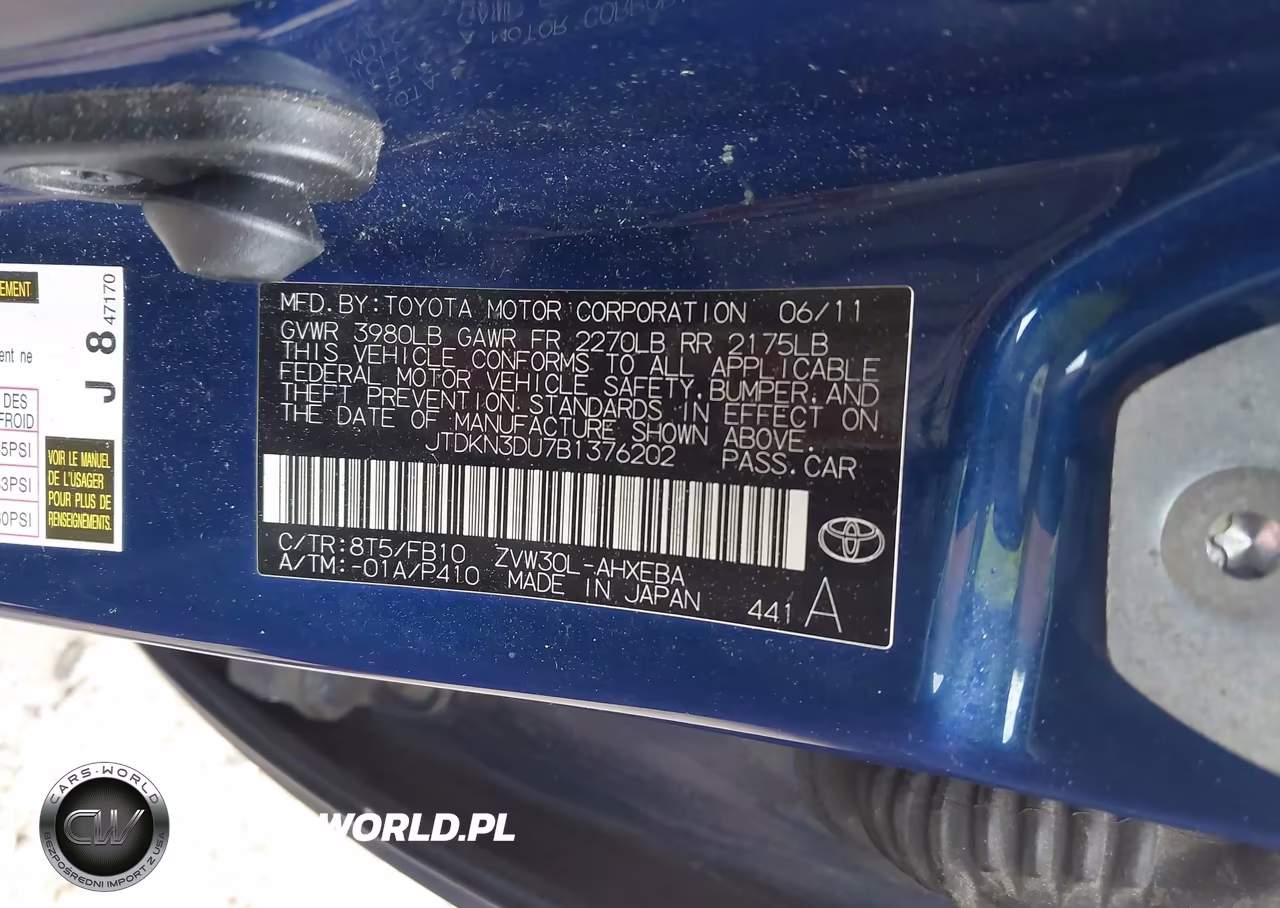 2011 Toyota Prius Two VIN:JTDKN3DU7B1376202 - 9