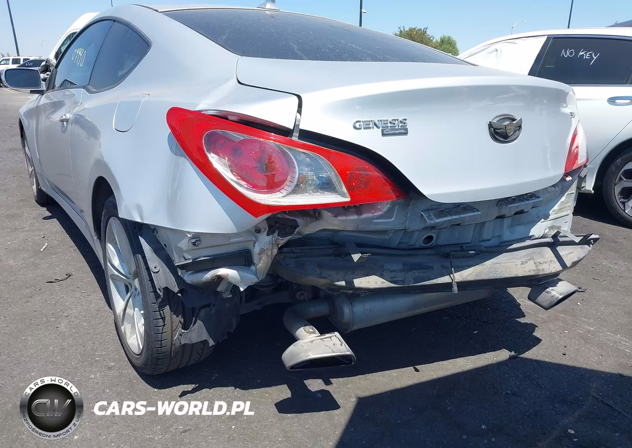 2011 Hyundai Genesis 3.8 Grand Touring VIN:KMHHU6KH0BU046576 - 6