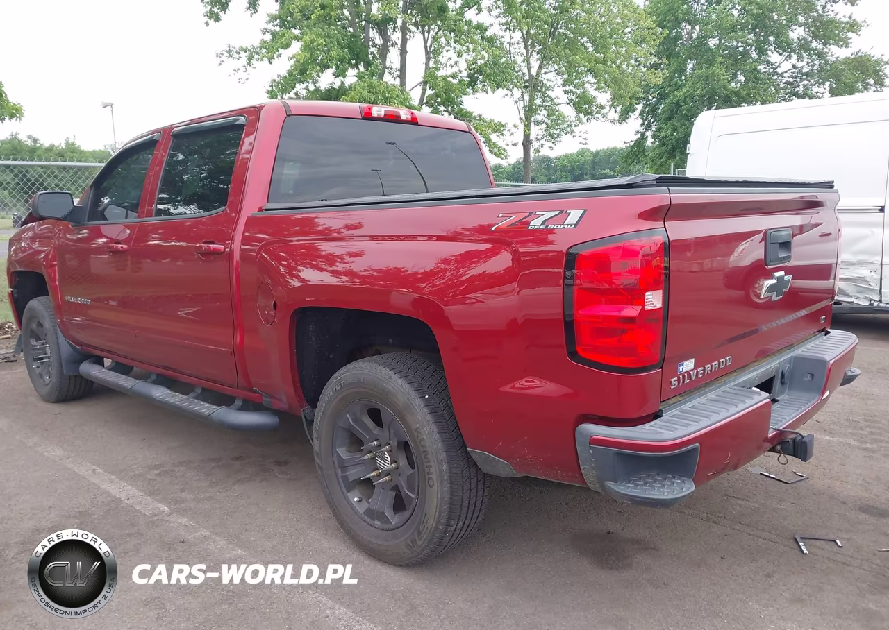 2018 Chevrolet Silverado 1500 Lt VIN:3GCUKREC0JG320080 - 3