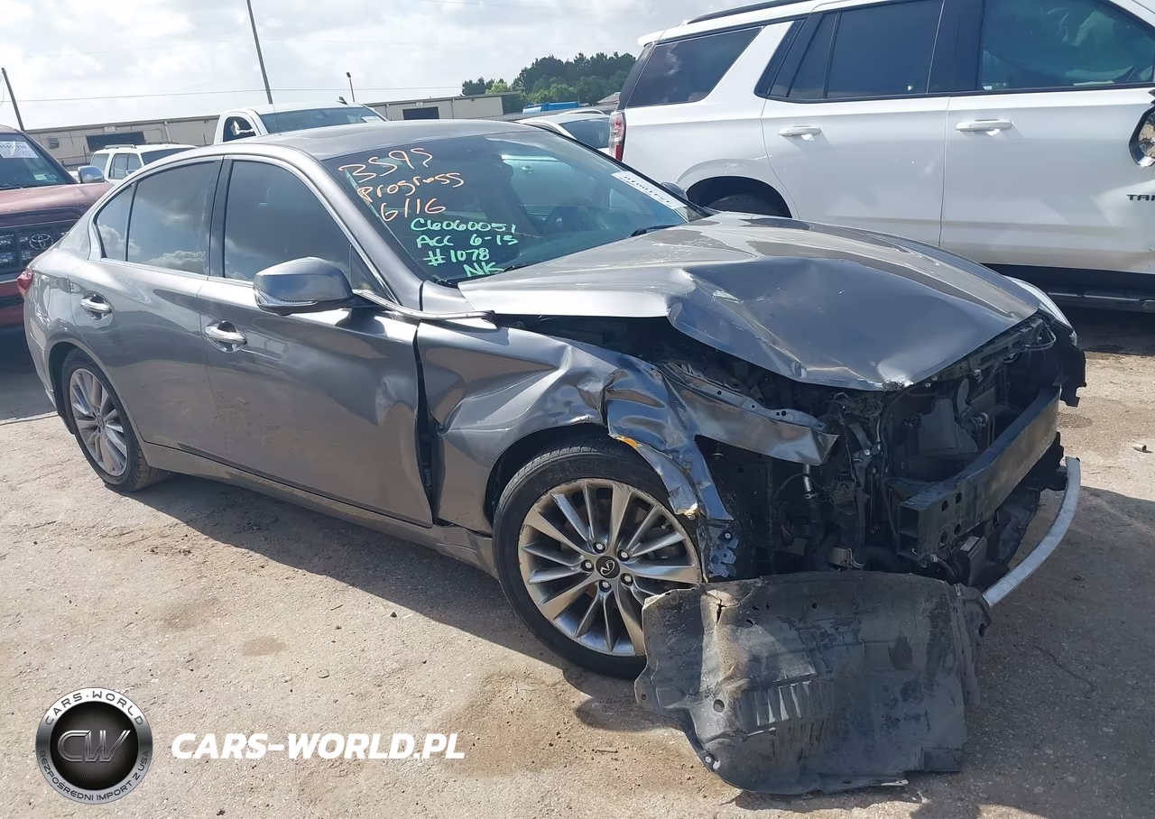 2021 Infiniti Q50 Luxe – zdjęcie 1 z 17