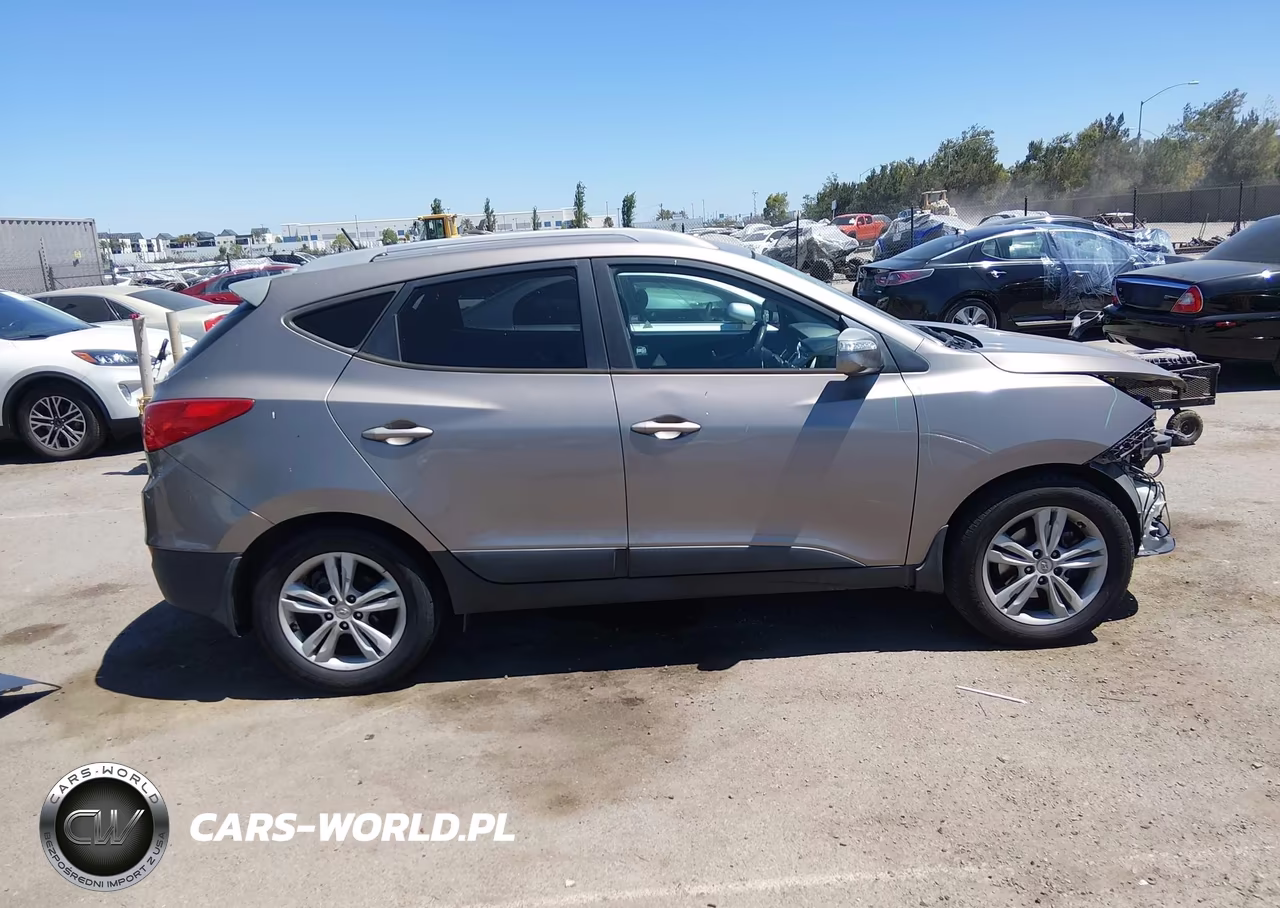 2012 Hyundai Tucson Gls VIN:KM8JU3AC6CU364371 - 14