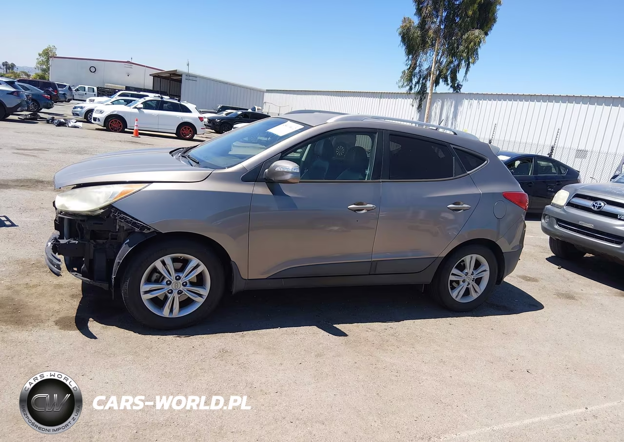 2012 Hyundai Tucson Gls VIN:KM8JU3AC6CU364371 - 15