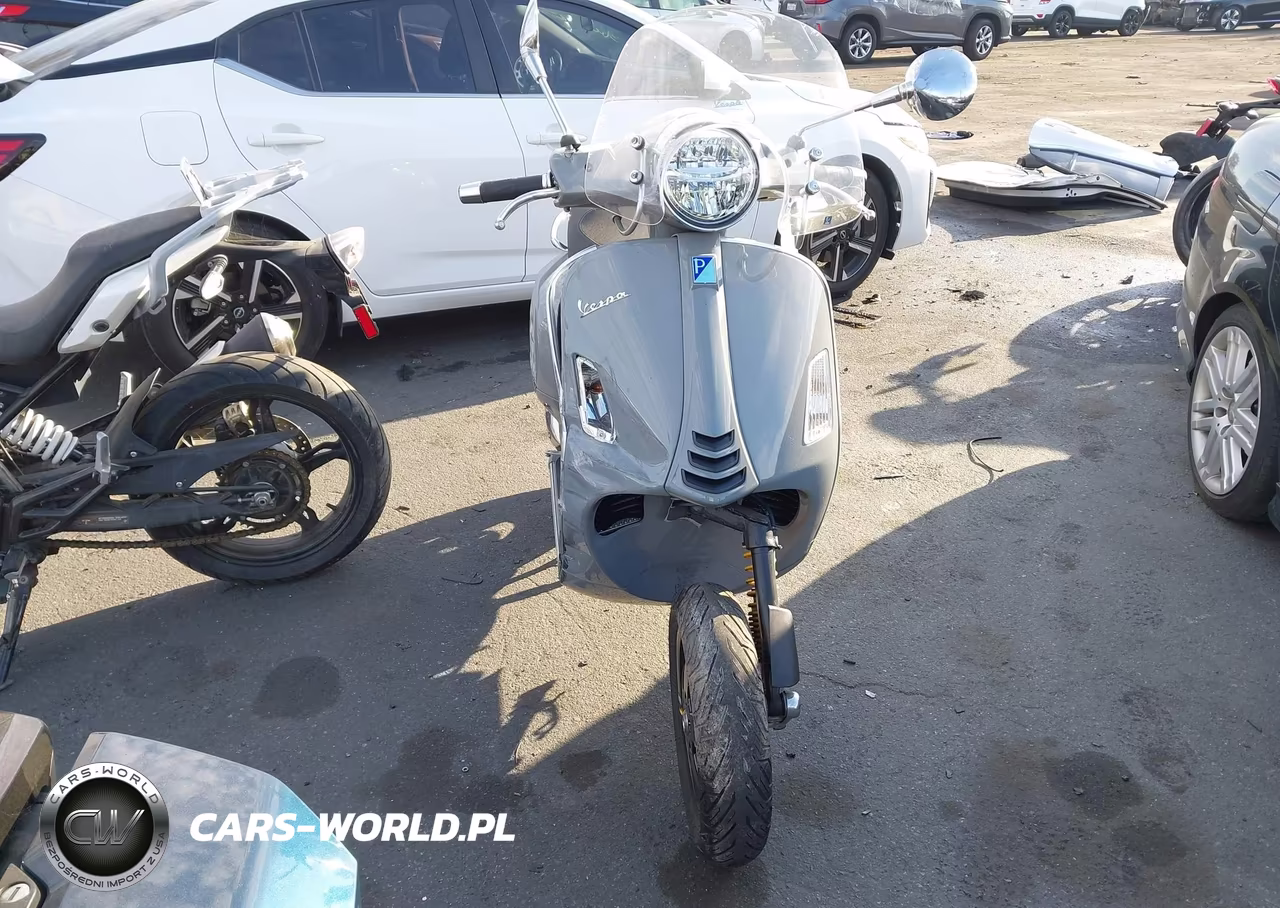 2020 Vespa Gts 300 Super VIN:ZAPMA39M9L5200676 - 5