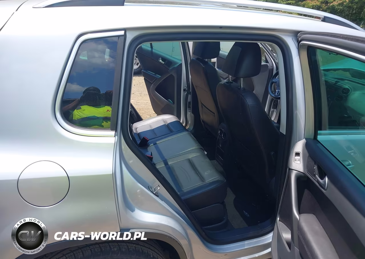 2013 Volkswagen Tiguan Se VIN:WVGAV7AX6DW535052 - 8