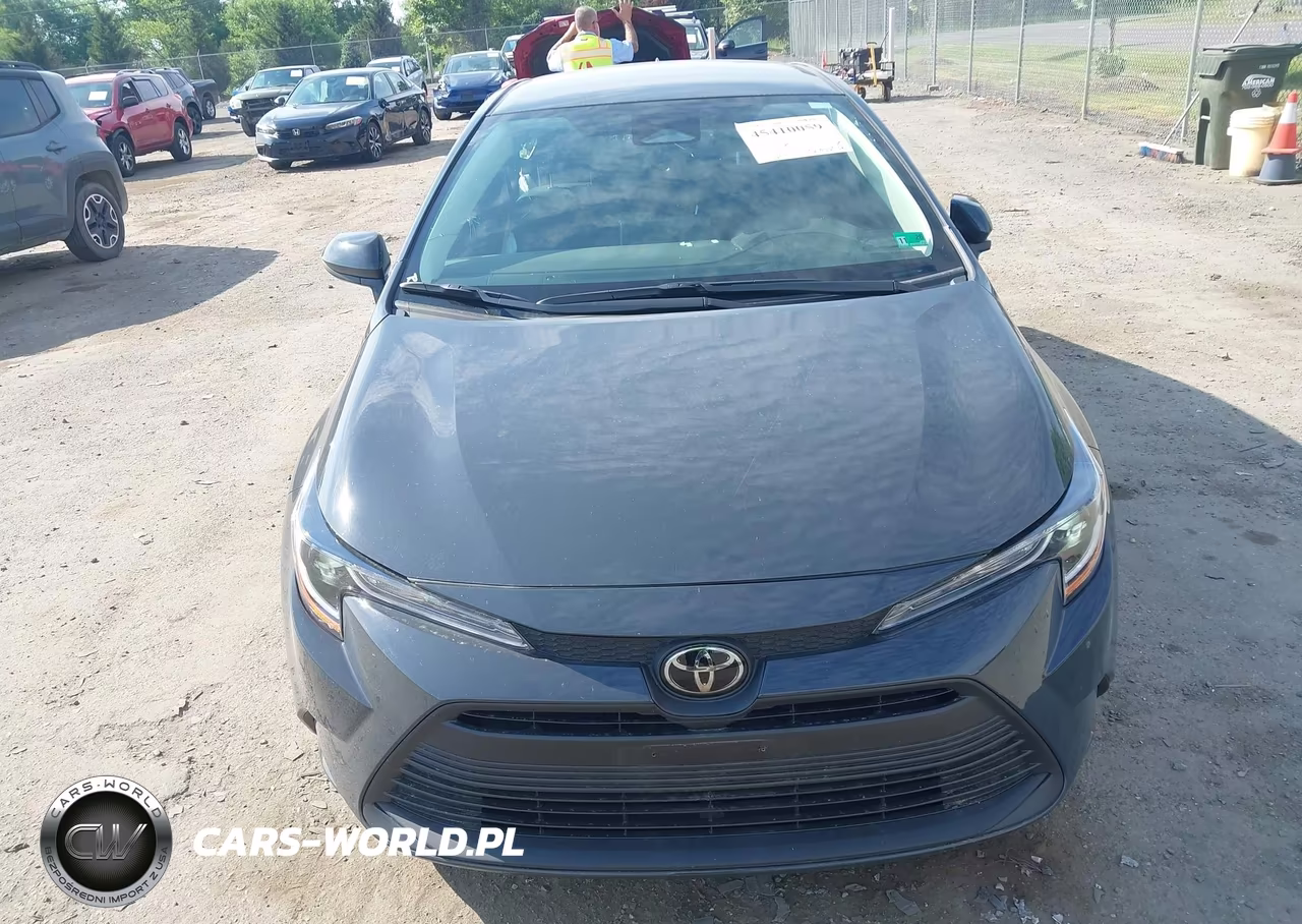 2026 Toyota Corolla Le VIN:5YFB4MDE9TP385482 - 12