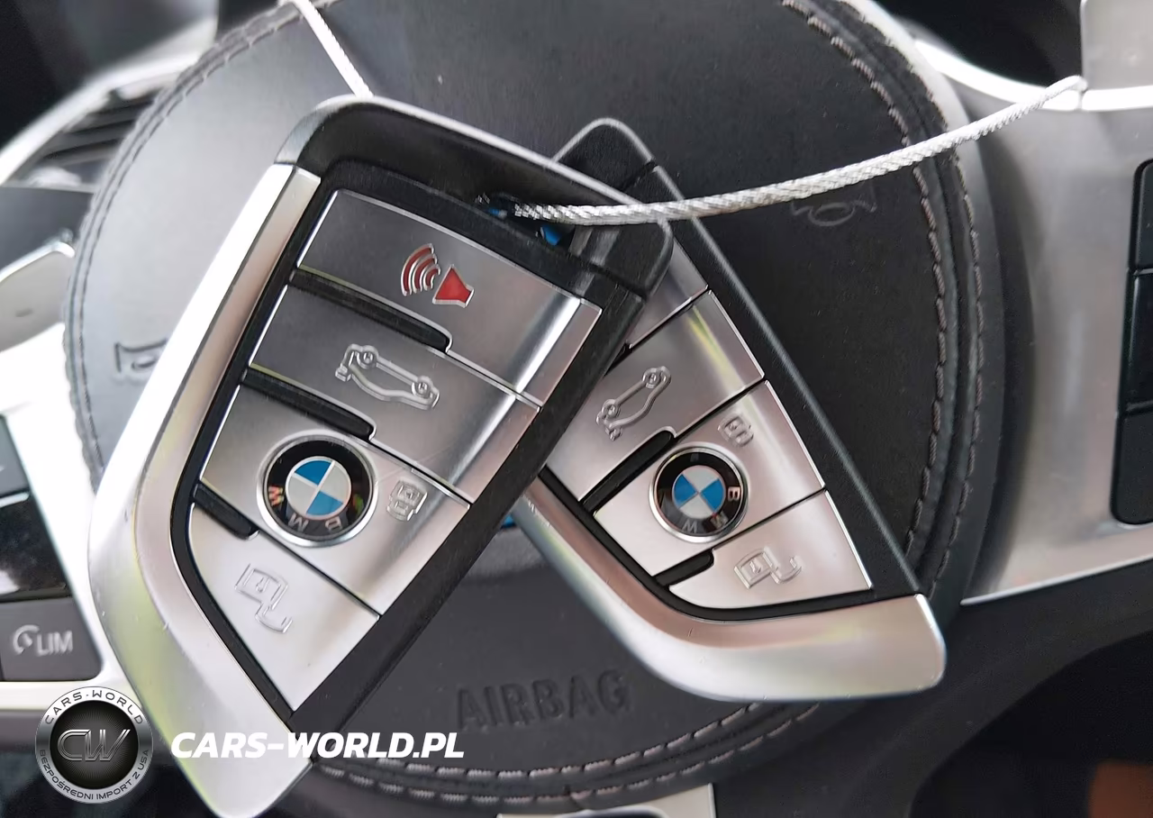 2023 BMW X5 Phev xDrive45E VIN:5UXTA6C01P9N92828 - 11