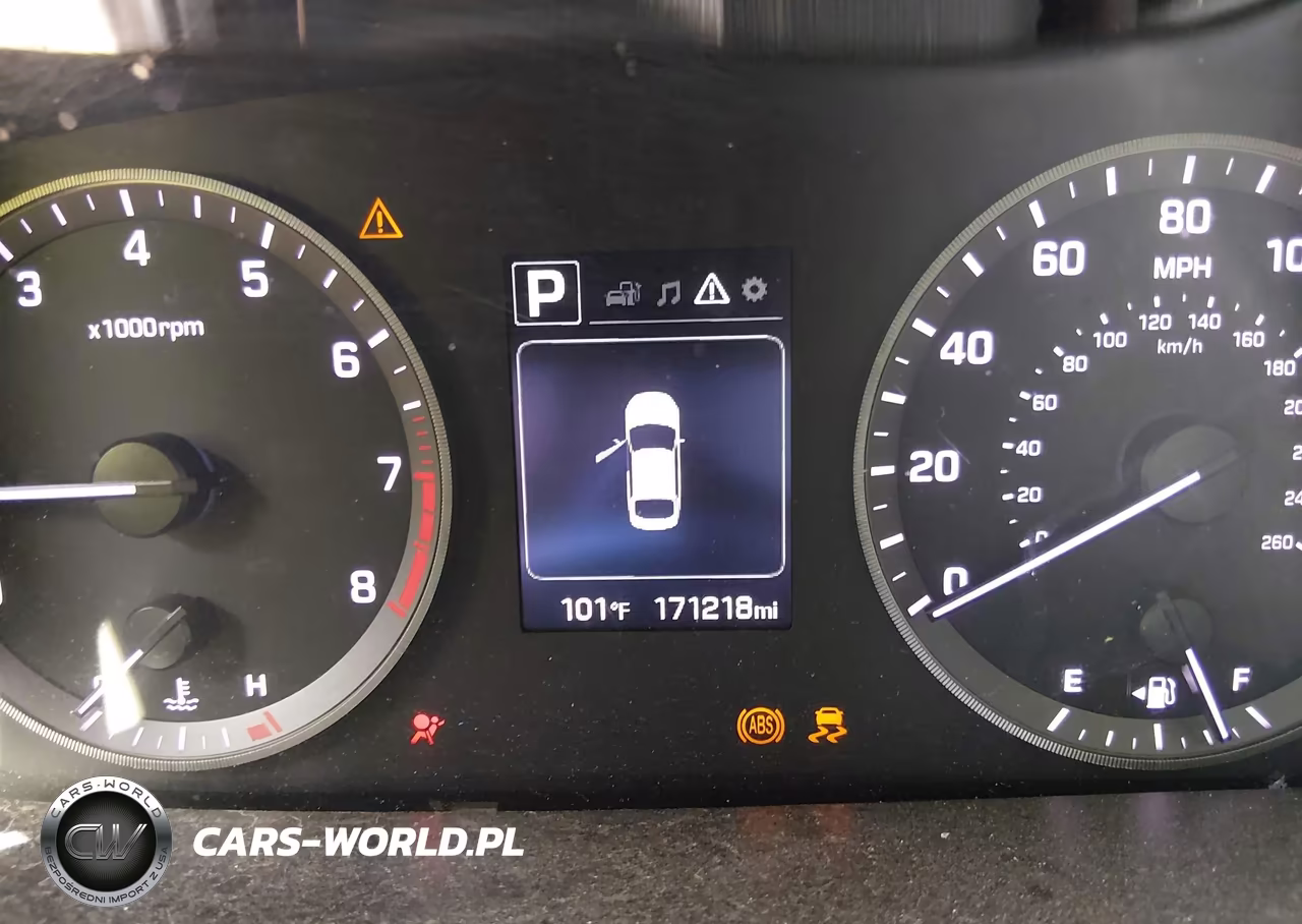 2015 Hyundai Sonata Limited VIN:5NPE34AF6FH064143 - 15