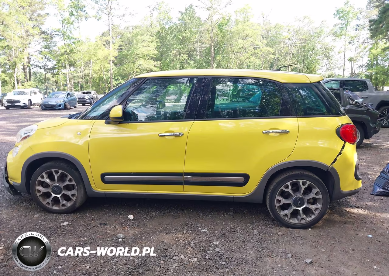 2015 Fiat 500L Trekking VIN:ZFBCFADH2FZ031050 - 14
