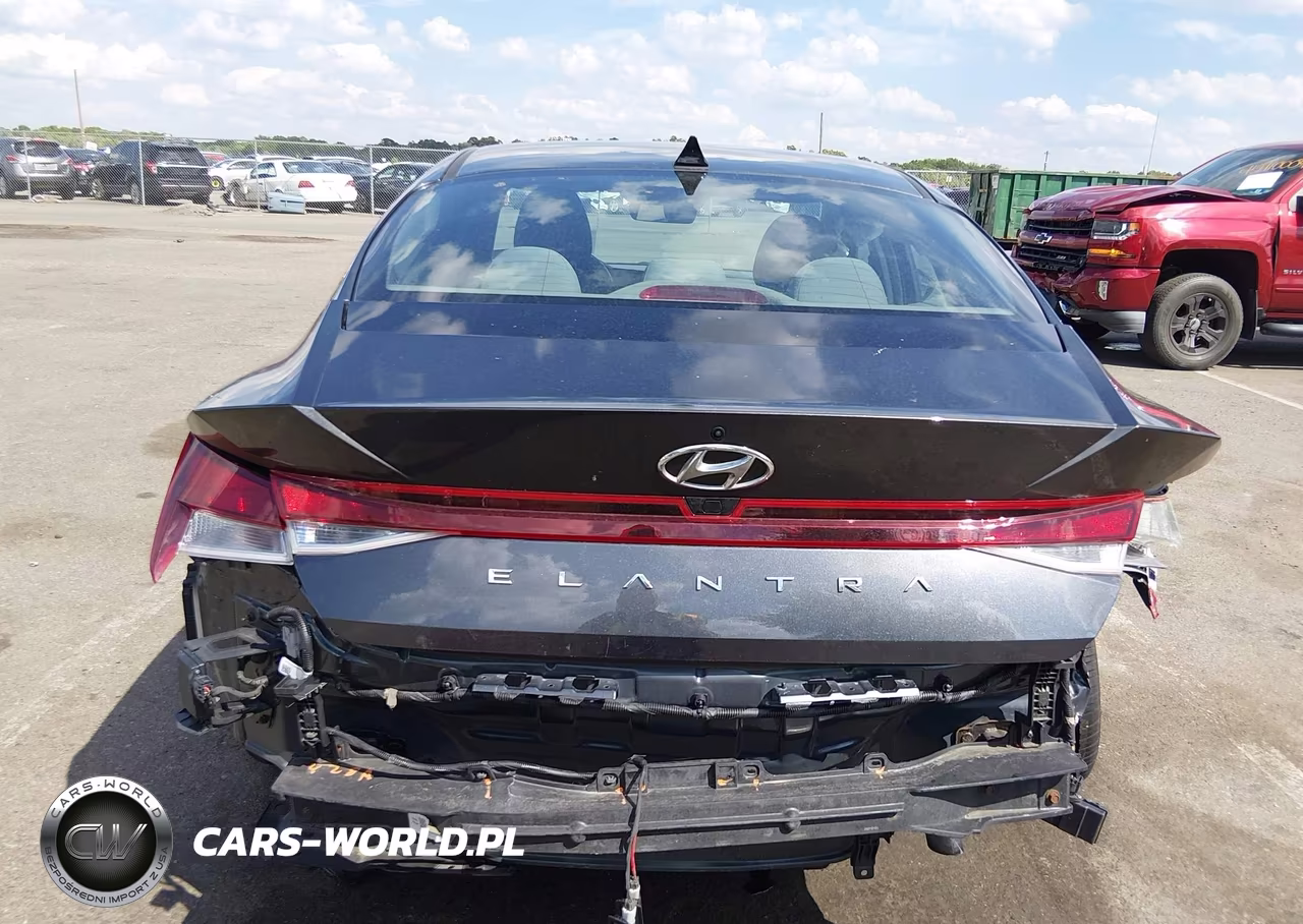 2023 Hyundai Elantra Sel VIN:5NPLS4AG2PH090694 - 16