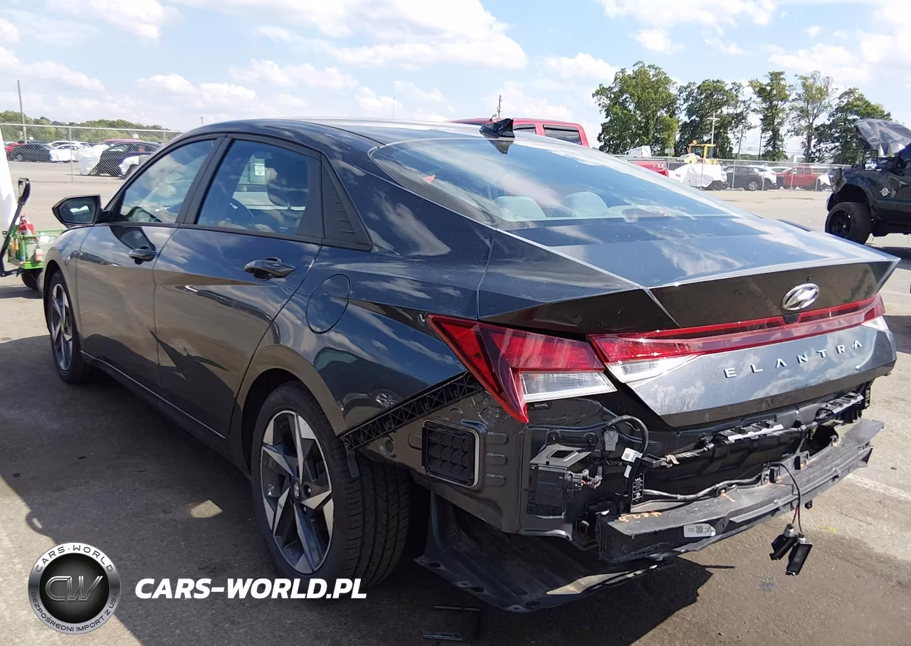 2023 Hyundai Elantra Sel VIN:5NPLS4AG2PH090694 - 3