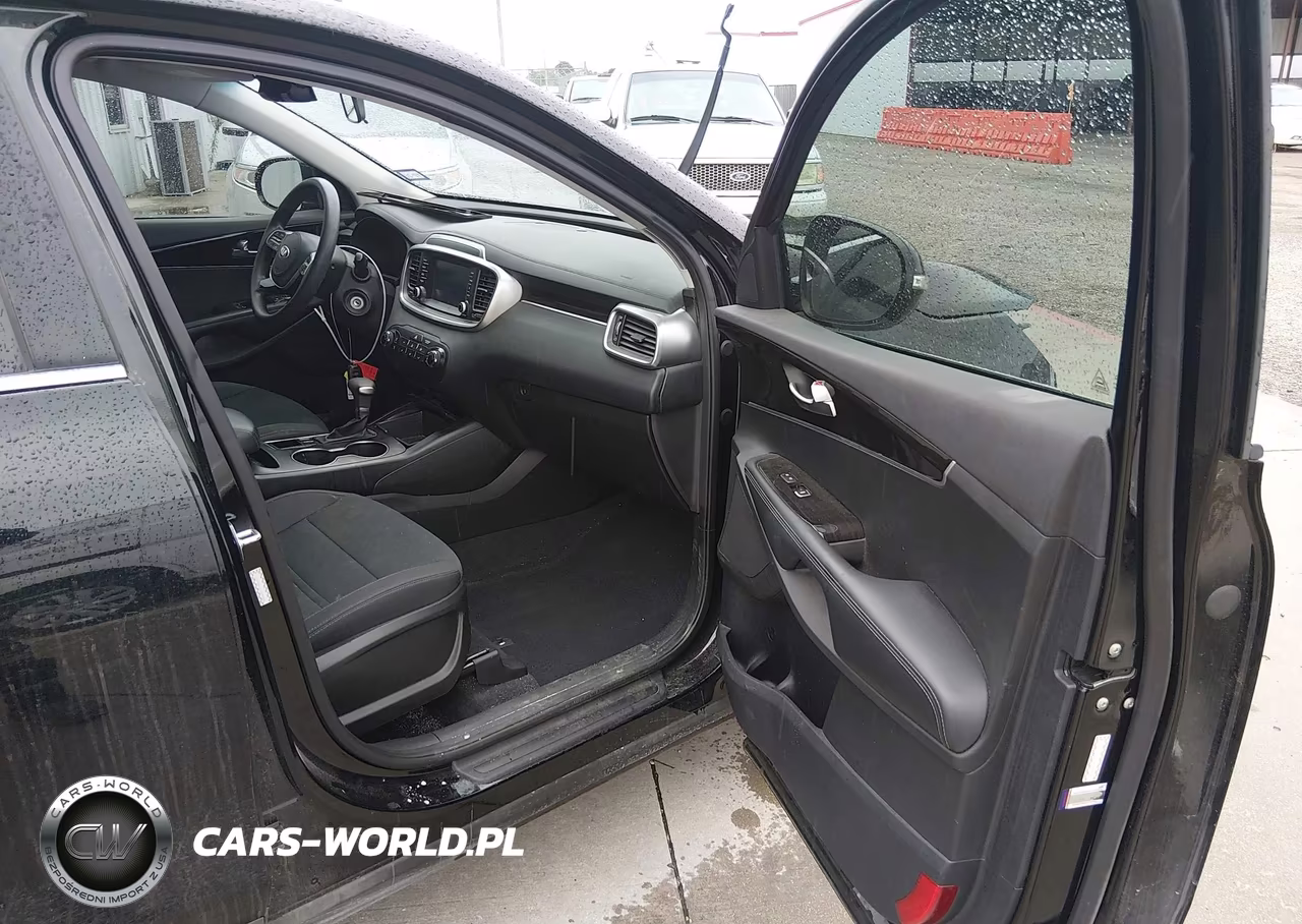 2020 Kia Sorento 2.4L L VIN:5XYPG4A35LG675402 - 5