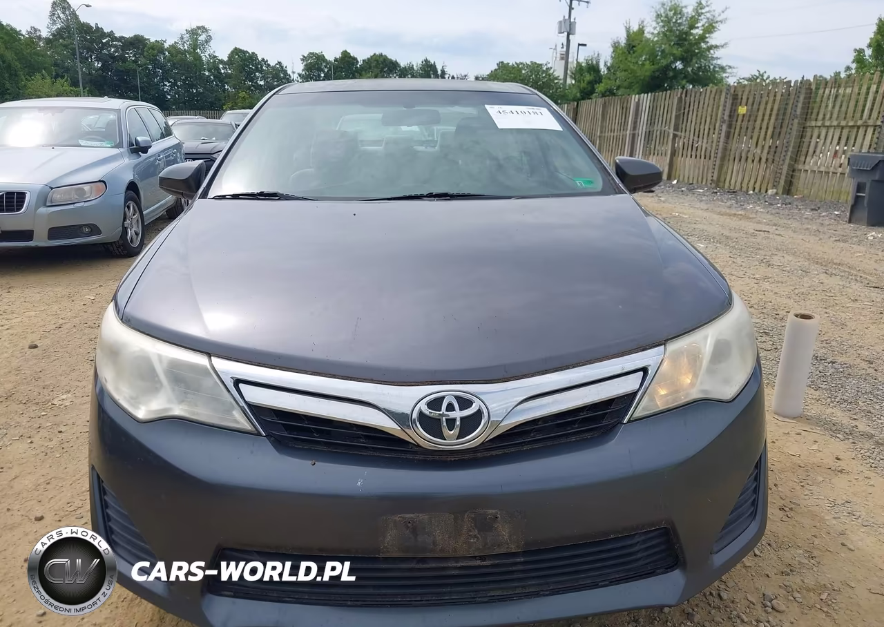 2013 Toyota Camry Le VIN:4T1BF1FKXDU275908 - 12