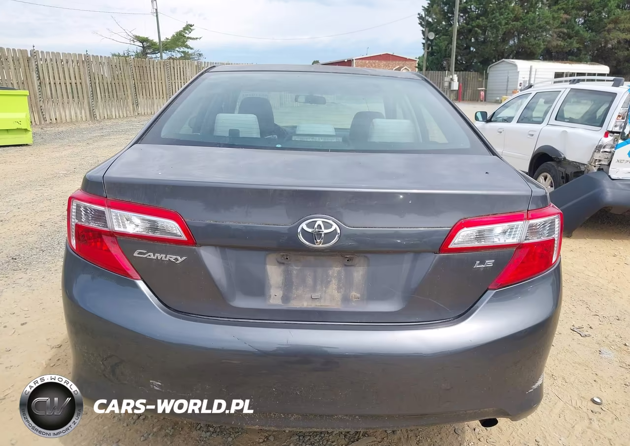 2013 Toyota Camry Le VIN:4T1BF1FKXDU275908 - 16