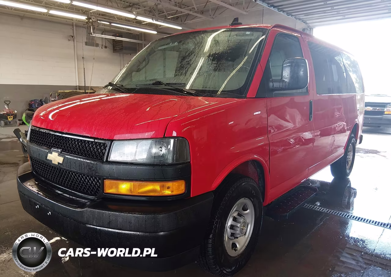 2023 Chevrolet Express Passenger Rwd 2500 Regular Wheelbase Ls VIN:1GAWGEFPXP1105827 - 2