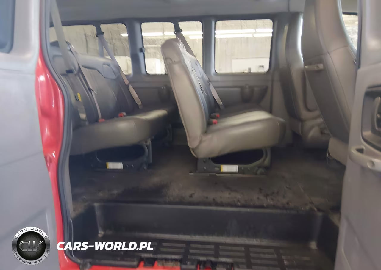 2023 Chevrolet Express Passenger Rwd 2500 Regular Wheelbase Ls VIN:1GAWGEFPXP1105827 - 8