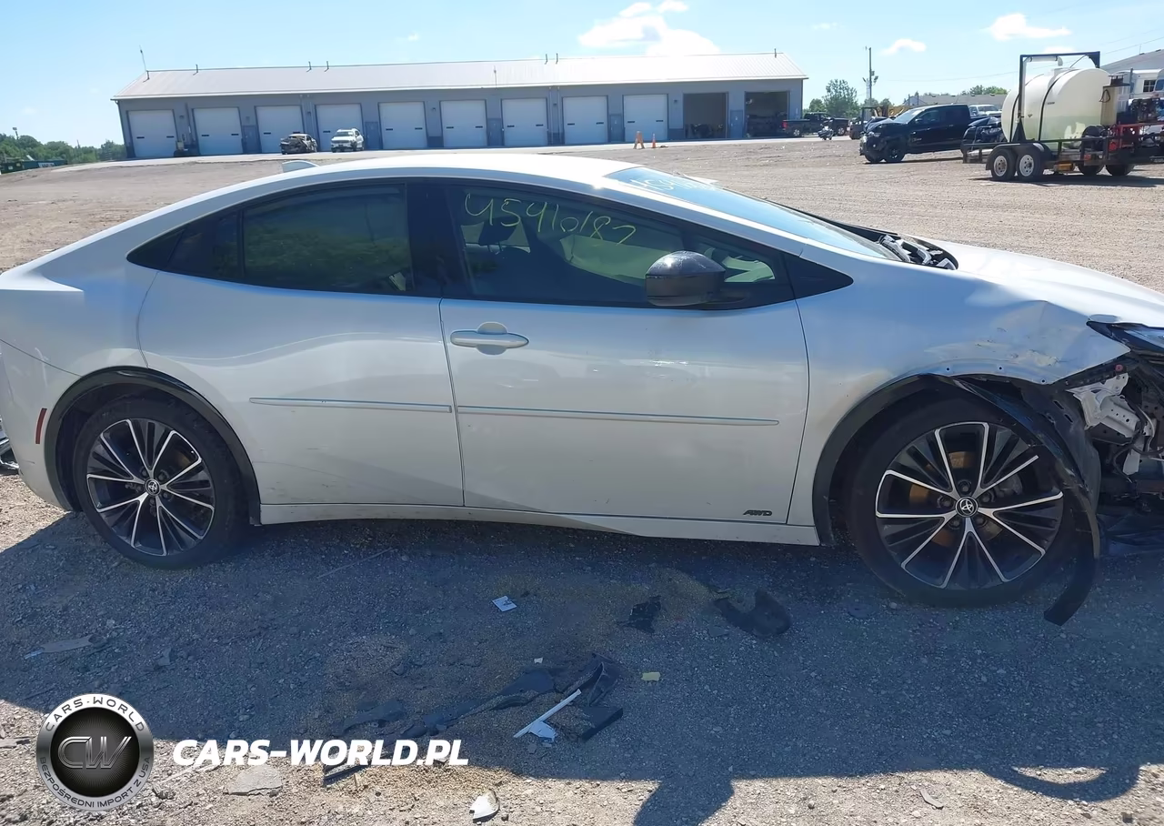 2023 Toyota Prius Xle Awd-E VIN:JTDADABU3P3002011 - 13