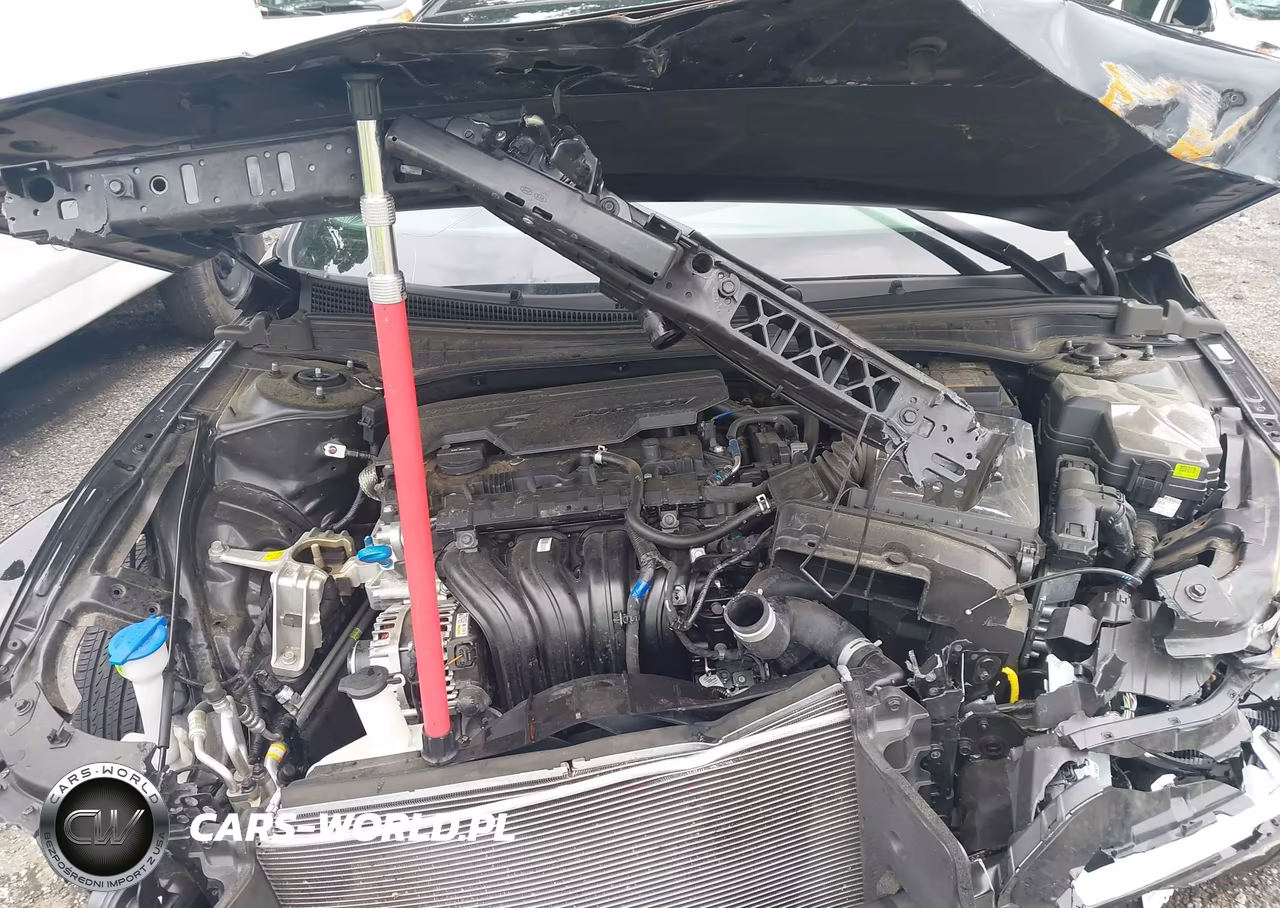2025 Hyundai Elantra Sel Sport VIN:KMHLM4DG3SU043724 - 10