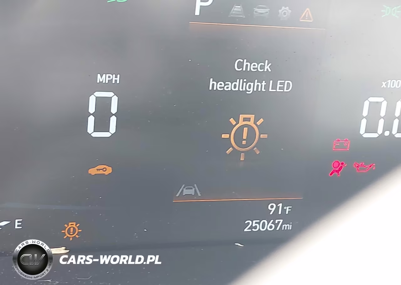2025 Hyundai Elantra Sel Sport VIN:KMHLM4DG3SU043724 - 15