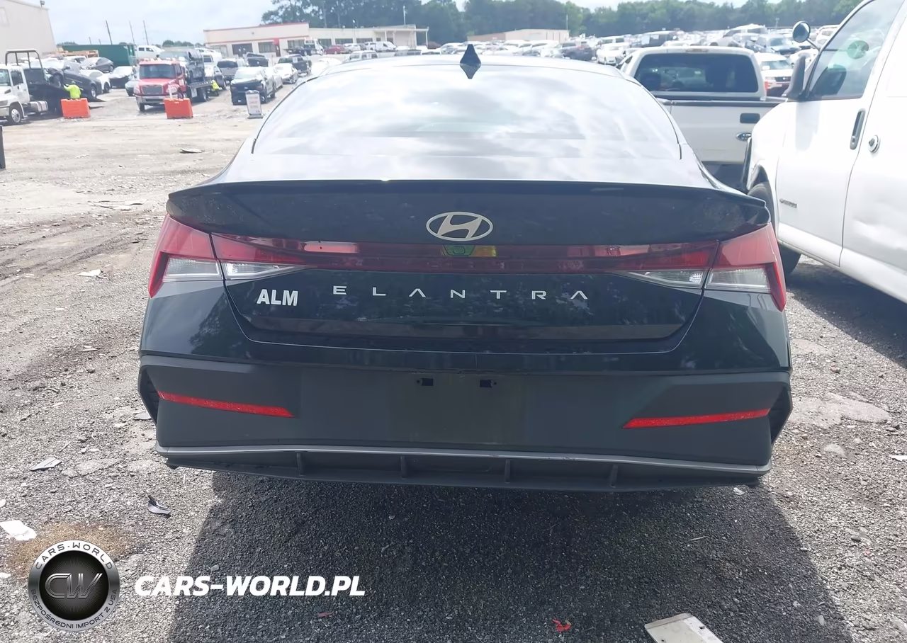 2025 Hyundai Elantra Sel Sport VIN:KMHLM4DG3SU043724 - 16
