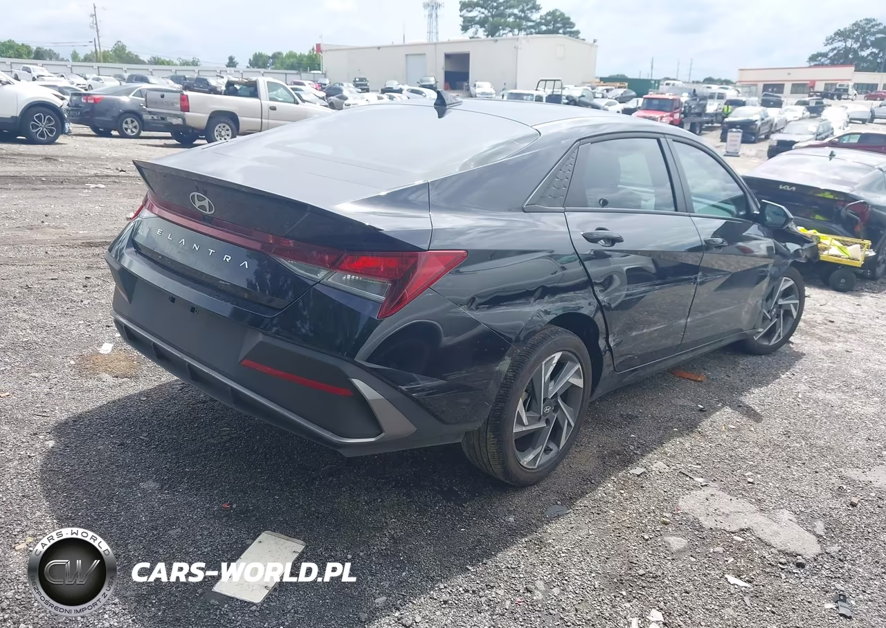 2025 Hyundai Elantra Sel Sport VIN:KMHLM4DG3SU043724 - 4