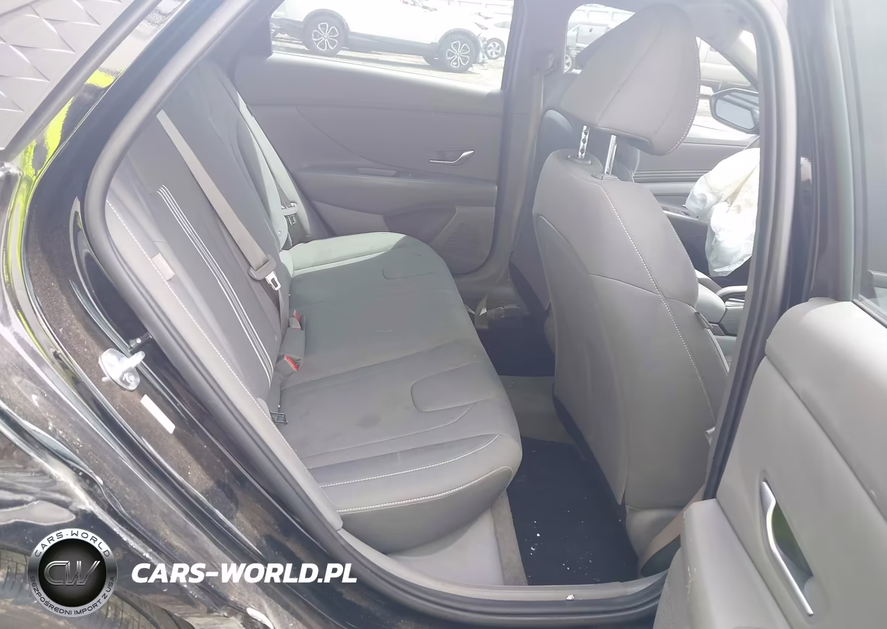 2025 Hyundai Elantra Sel Sport VIN:KMHLM4DG3SU043724 - 8