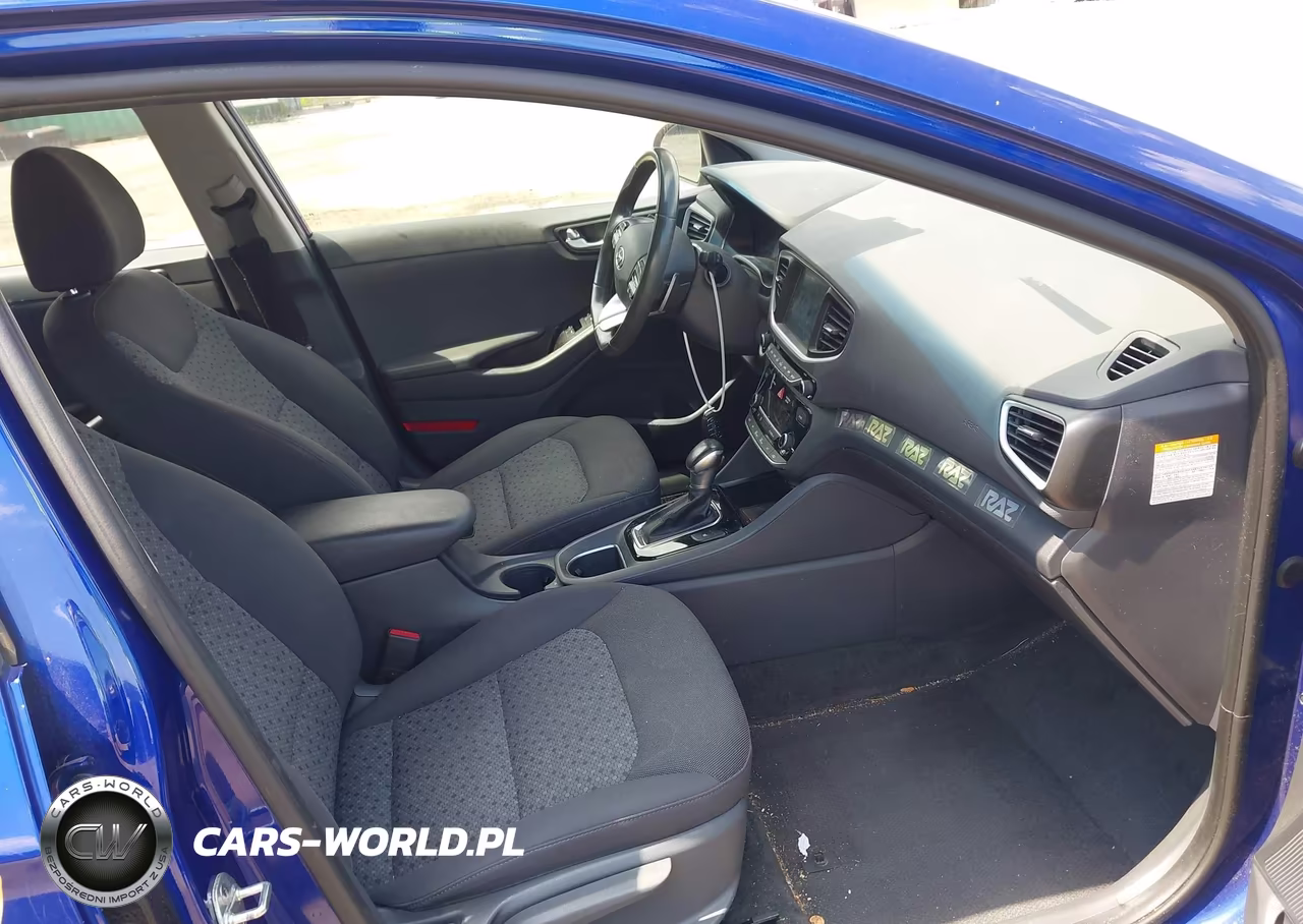 2019 Hyundai Ioniq Hybrid Sel VIN:KMHC75LC9KU120673 - 5