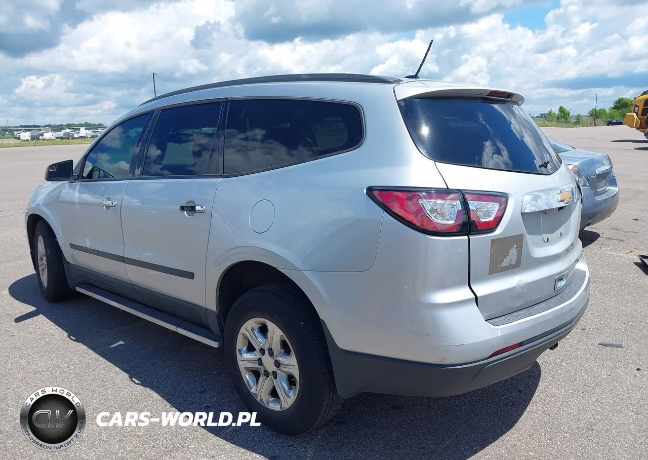 2014 Chevrolet Traverse Ls VIN:1GNKRFED3EJ180533 - 3