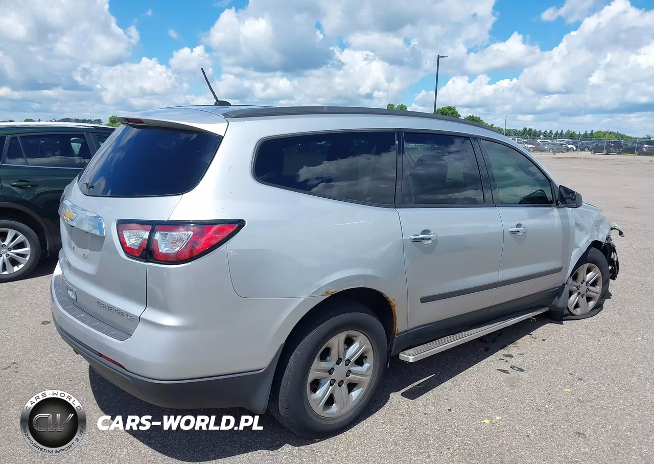 2014 Chevrolet Traverse Ls VIN:1GNKRFED3EJ180533 - 4