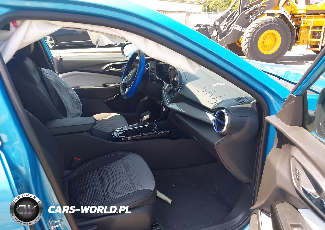 2025 Chevrolet Trax Fwd Lt VIN:KL77LHEPXSC202949 - 5
