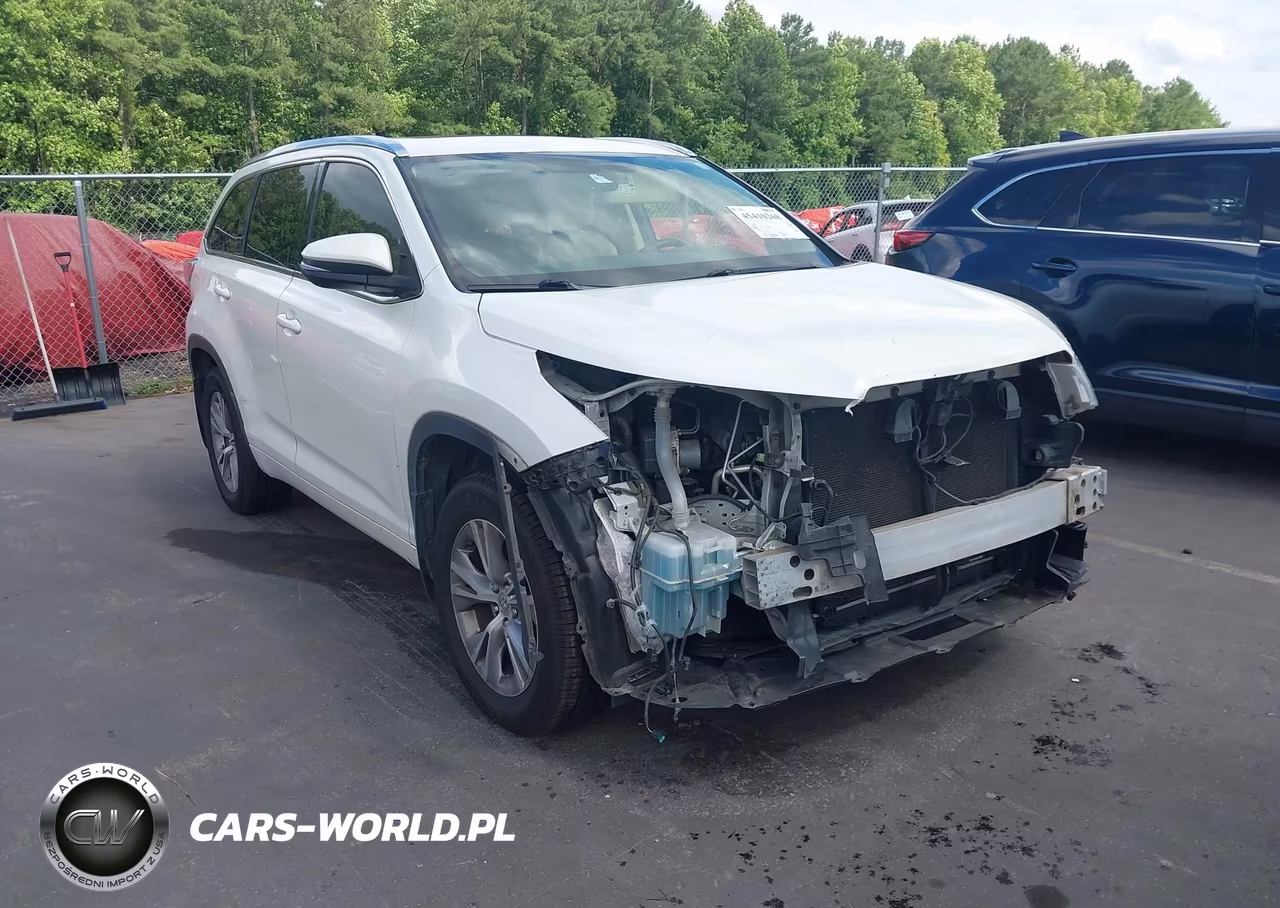 2015 Toyota Highlander Xle V6 – zdjęcie 1 z 22