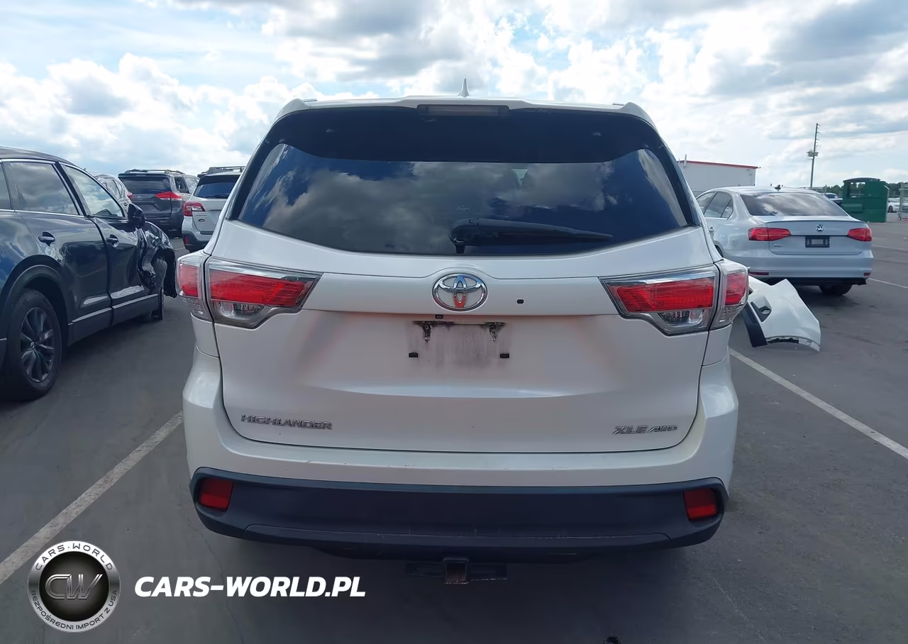 2015 Toyota Highlander Xle V6 VIN:5TDJKRFHXFS167097 - 17