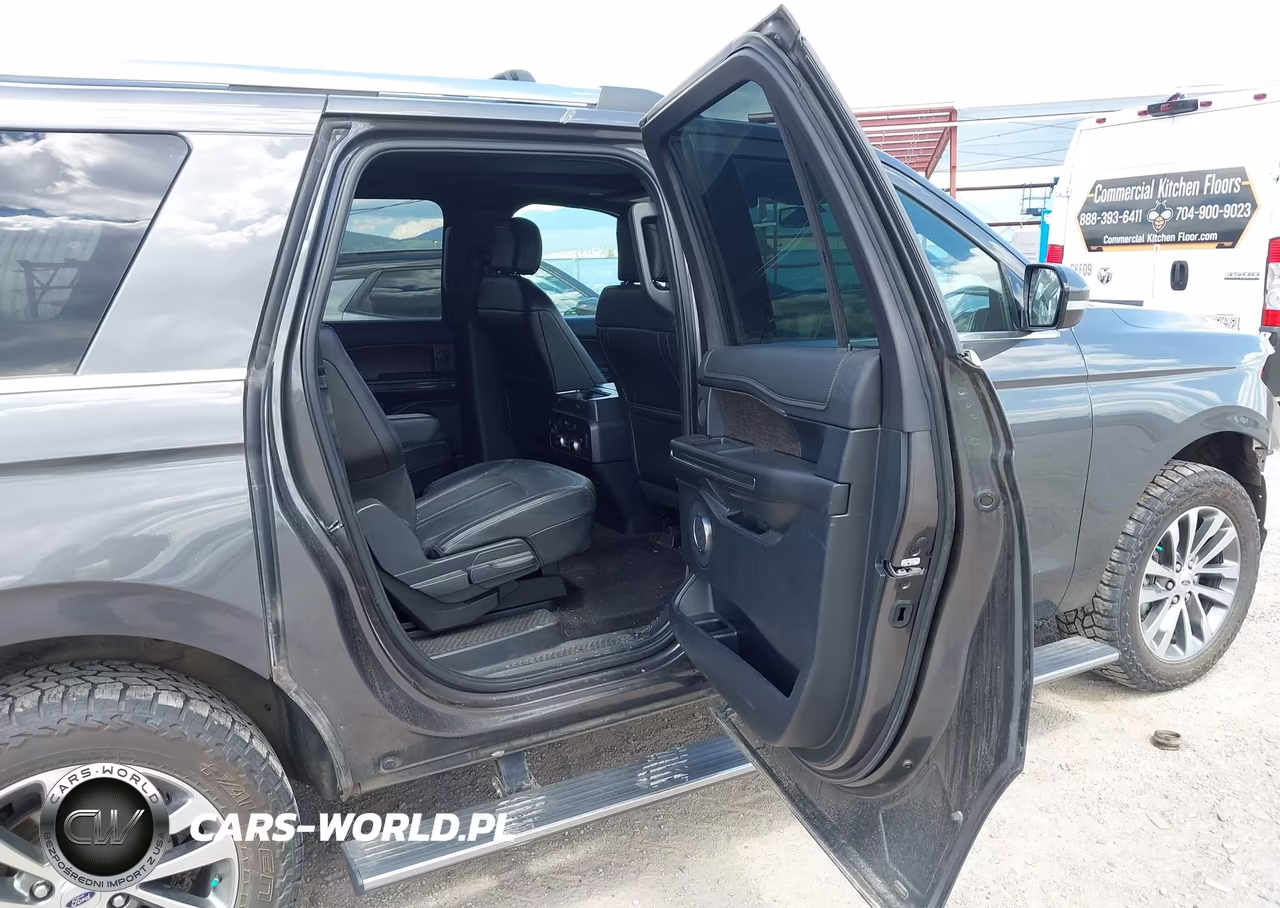 2018 Ford Expedition Max Limited VIN:1FMJK2AT2JEA67671 - 8