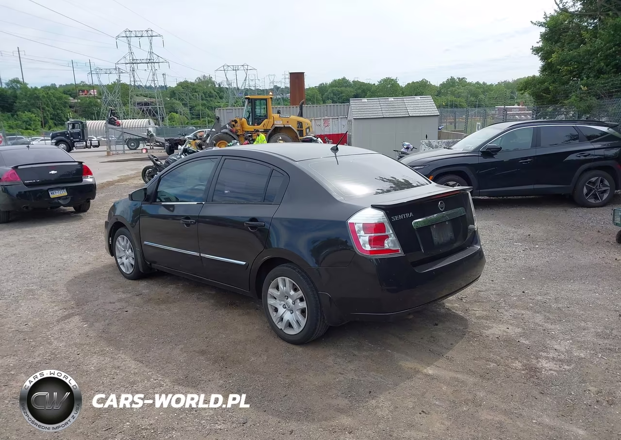 2011 Nissan Sentra 2.0S VIN:3N1AB6AP1BL722115 - 3