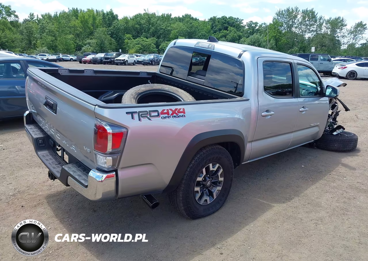 2023 Toyota Tacoma Trd Off Road VIN:3TMCZ5AN1PM631082 - 4