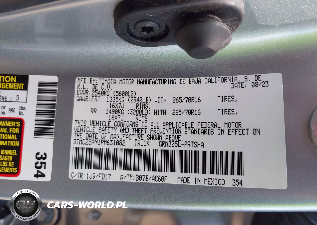 2023 Toyota Tacoma Trd Off Road VIN:3TMCZ5AN1PM631082 - 9