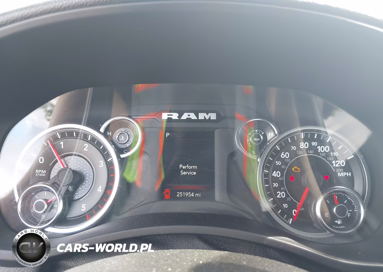 2024 Ram 3500 Tradesman 4X4 8' Box VIN:3C63RRGL2RG109924 - 7