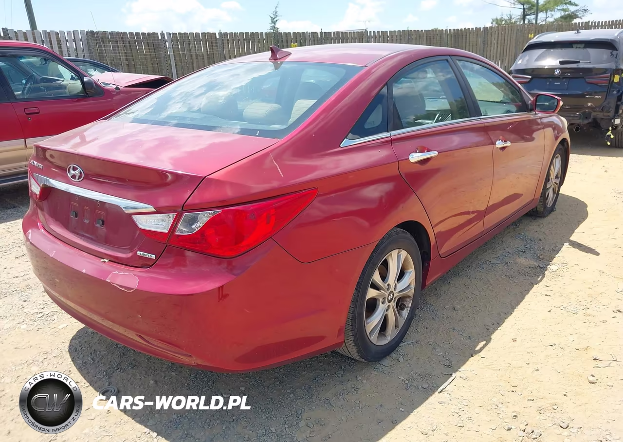 2011 Hyundai Sonata Limited VIN:5NPEC4AC0BH169244 - 4