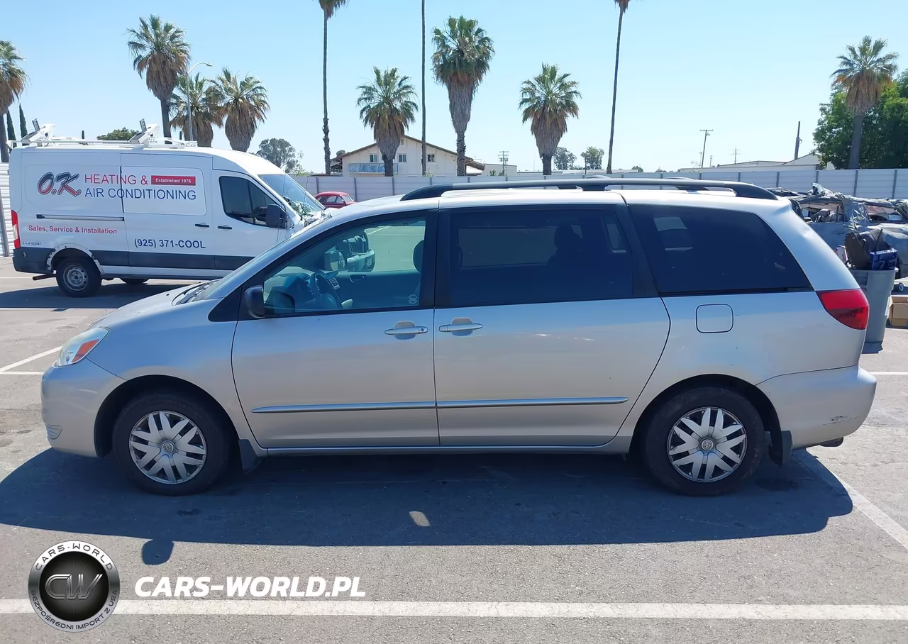 2005 Toyota Sienna Le VIN:5TDZA23CX5S367109 - 15